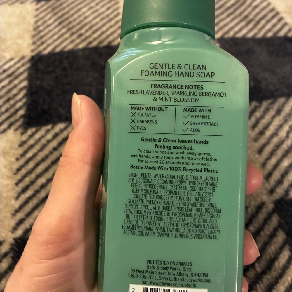 White Barn Clean House Vibes Foaming Hand Soap - Green (4) - Picture 2 of 4